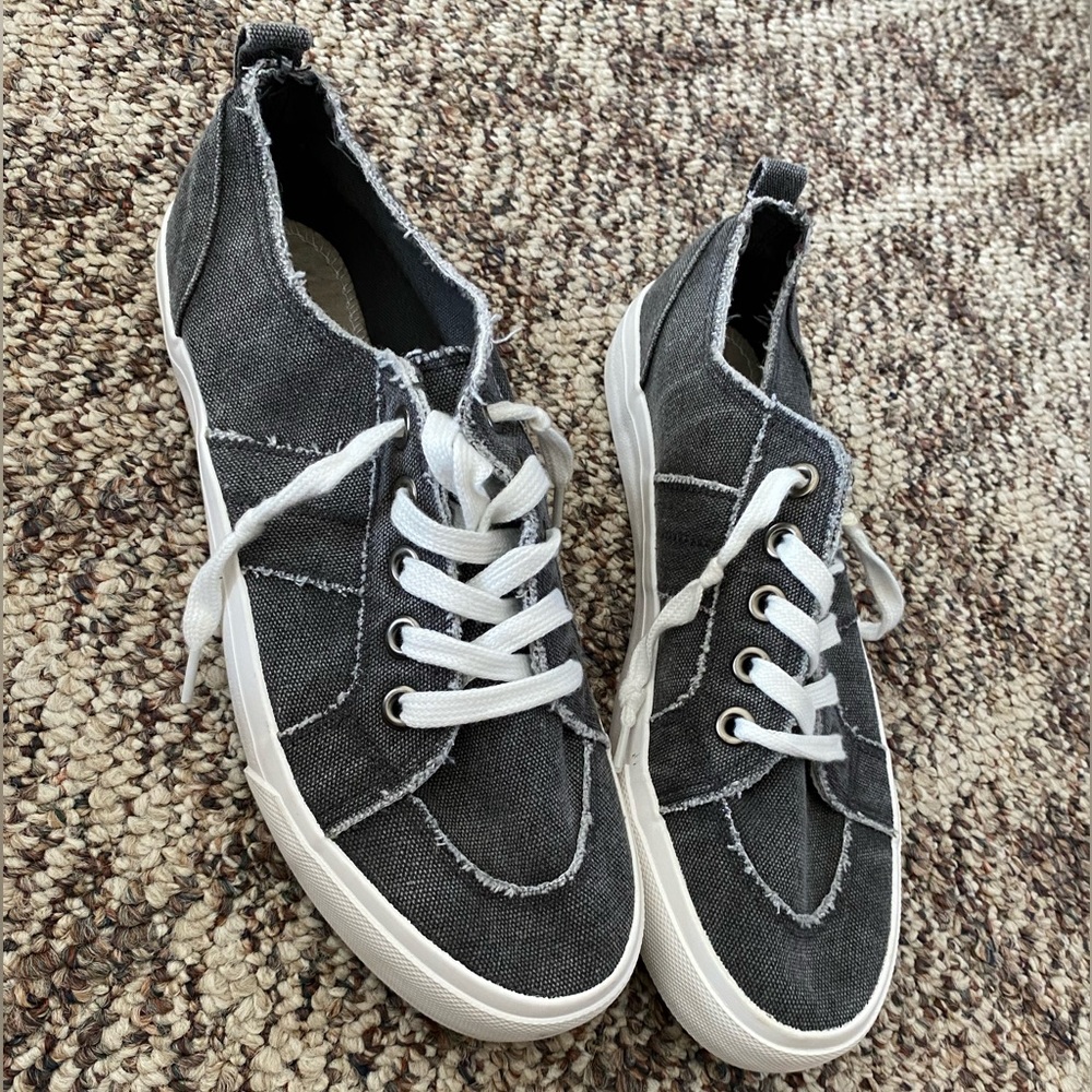 Never Worn, Converse-Style,  POP Comfort Fit Shoes